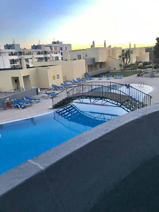 Do Mar Lovely First Floor With Pool Apartment Lagos