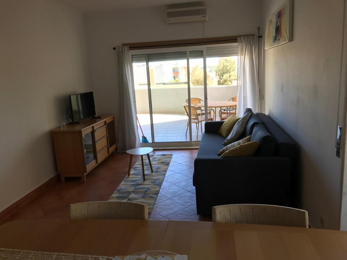 Do Mar Lovely First Floor With Pool * Lagos